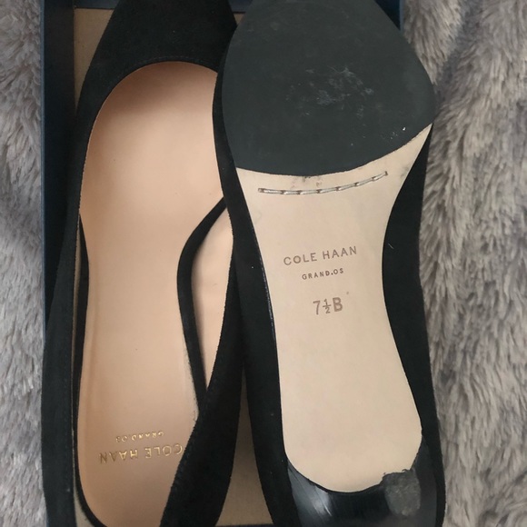 Shoes - Picture 7 of 7